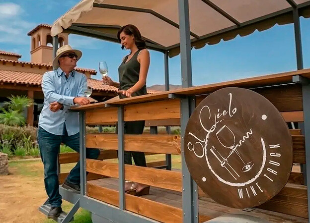Paseo en carreta en uno de los mejores viñedos de Valle de Guadalupe